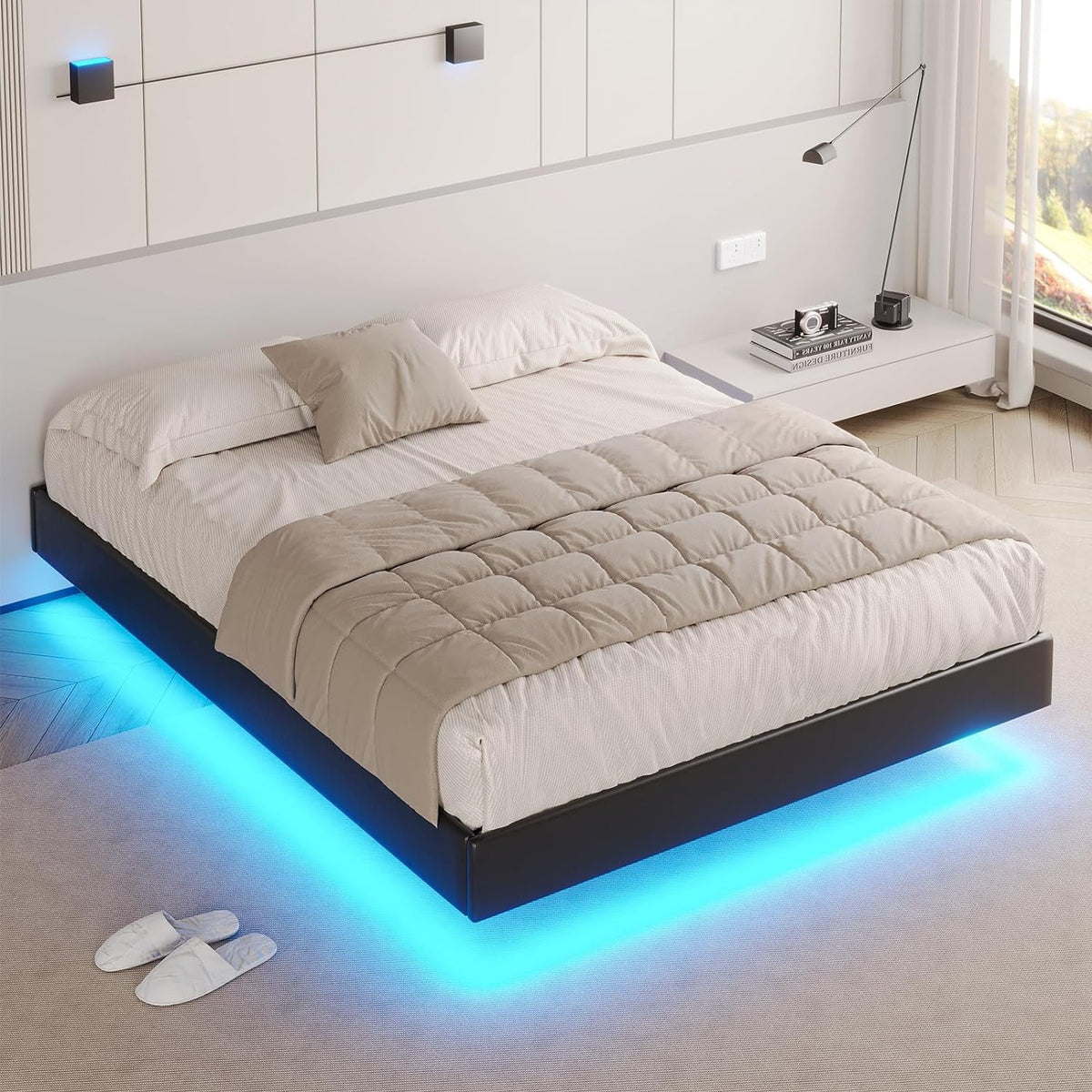 Queen Size Black Faux Leather Upholstered Platform Bed Frame with LED Lights Y6295