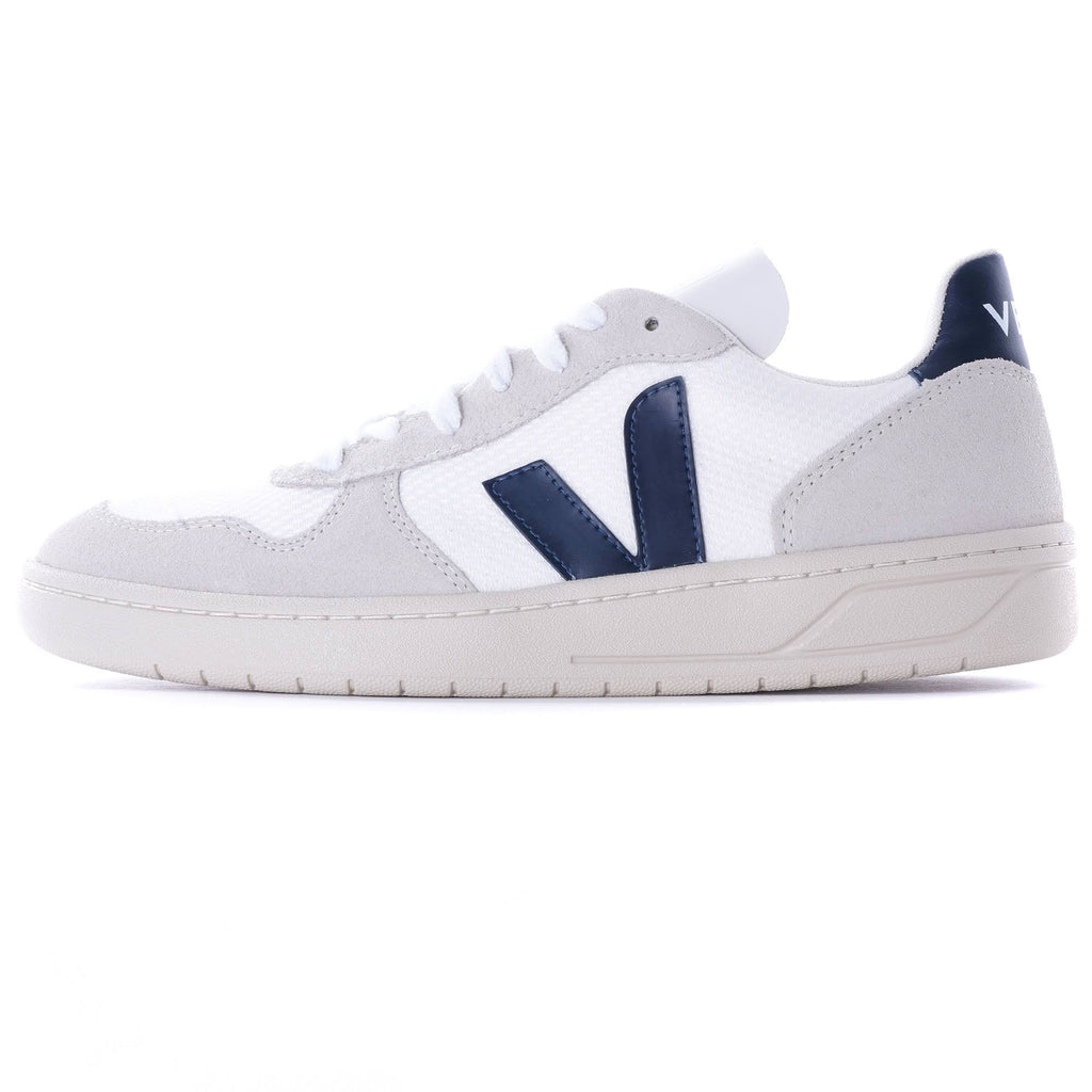 White Mesh Sneakers U406