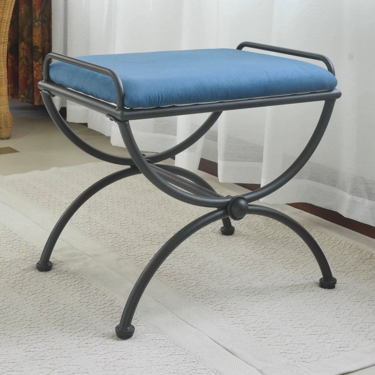 Vanity Bench Q28853