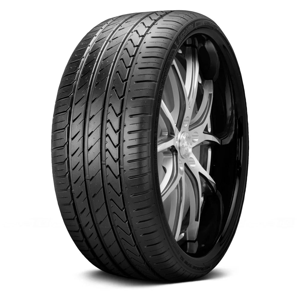 All-Season Tire C555054