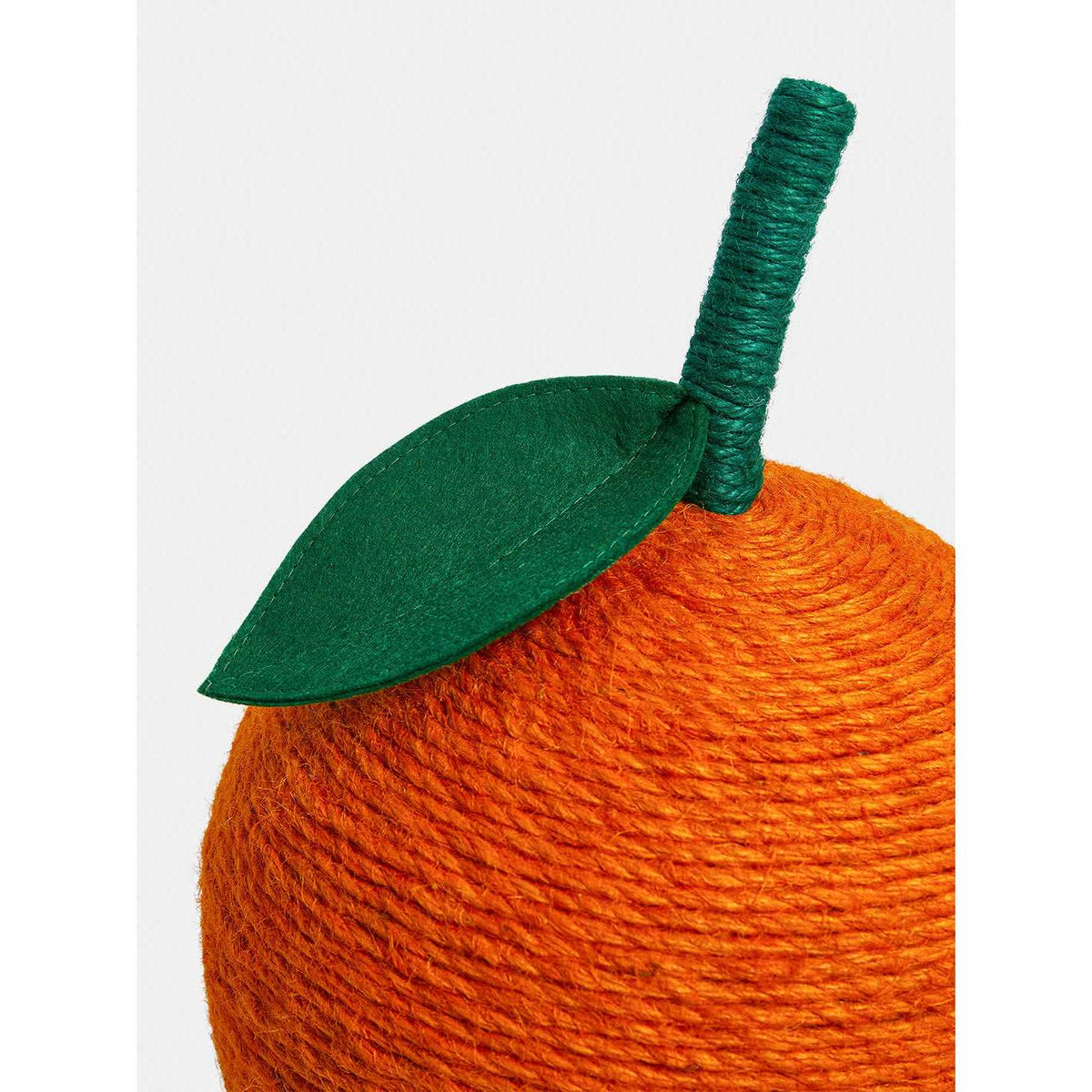 Cat Scratching Ball Toy N8527