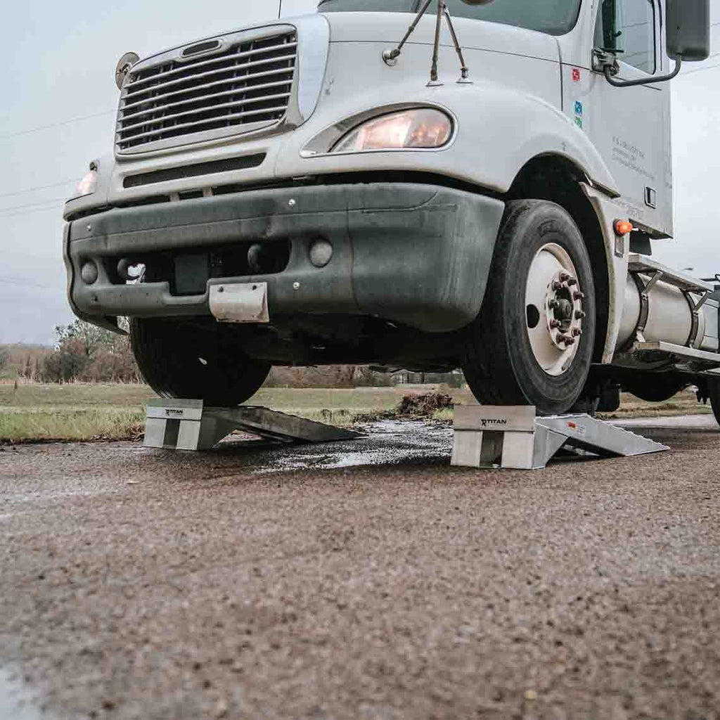 Heavy Duty Aluminum Semi Truck Riser Ramp 20,000 LB Capacity U620