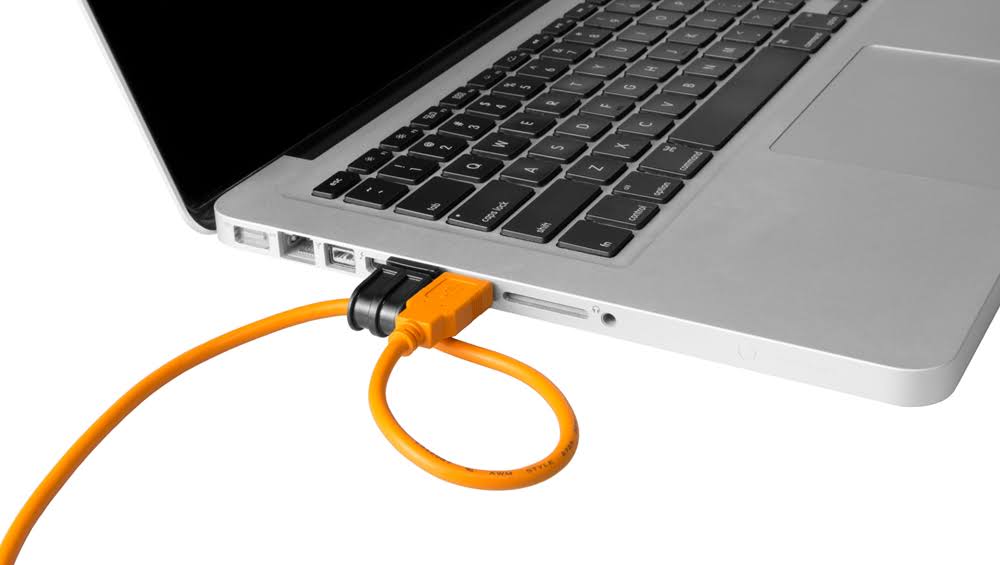 Tethering Kit with USB 2.0 Cable I221