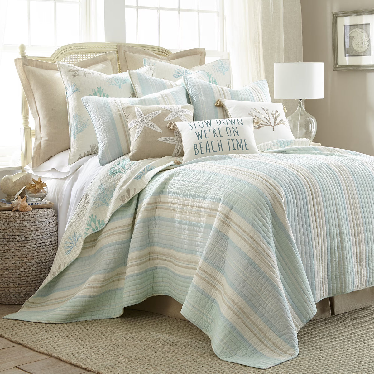Full/Queen Striped Cotton Quilt Set with Two Shams B642
