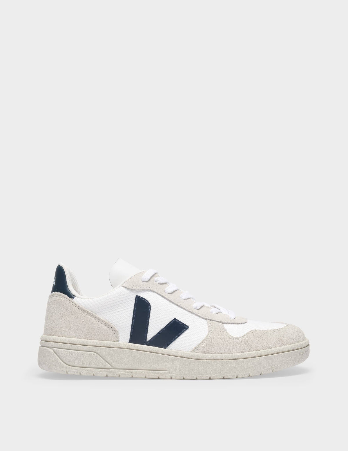 White Mesh Sneakers U406