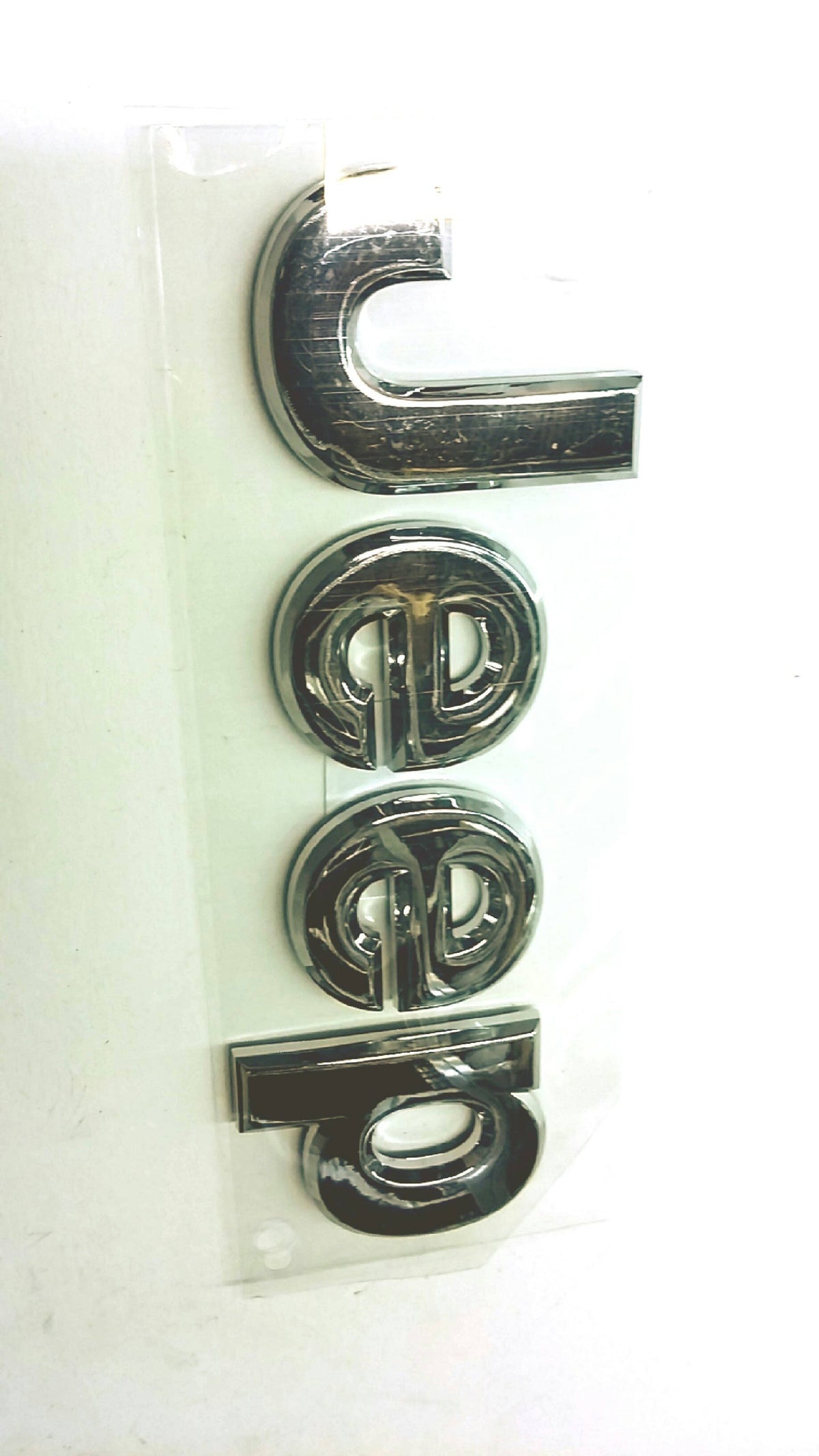 Jeep Wrangler Grille Nameplate Y897