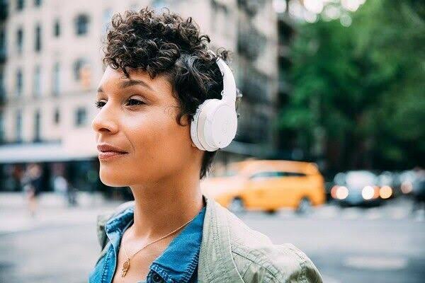 Wireless Headphones G930