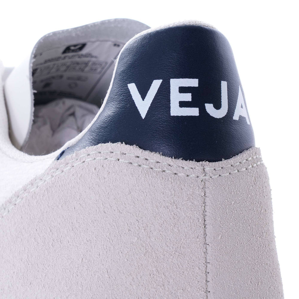 White Mesh Sneakers U406