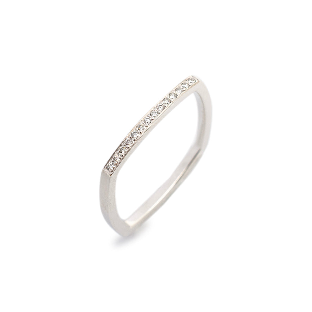 18K White Gold Diamond Wedding Band P846621