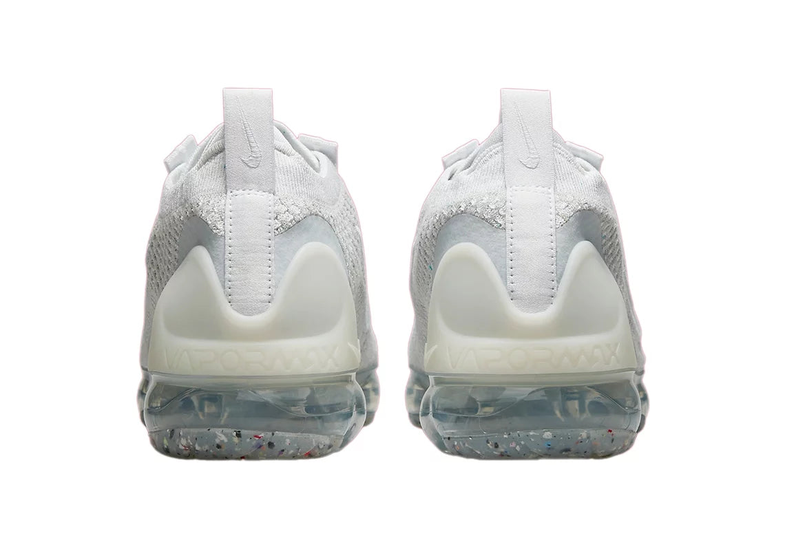 White Sneakers P2740