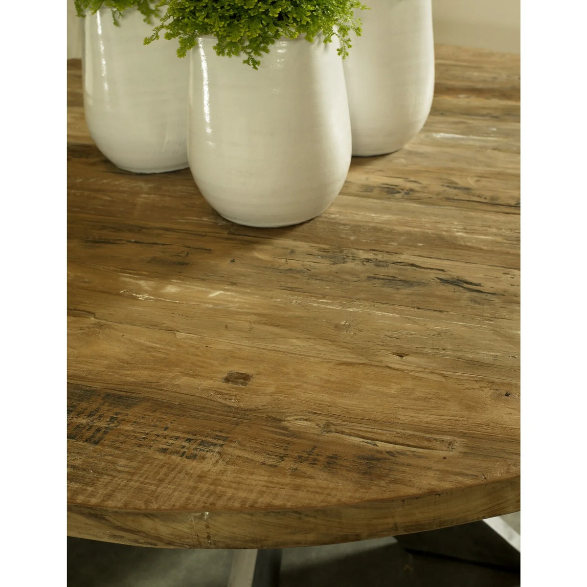 Round Recycled Teak Wood Dining Table T7652