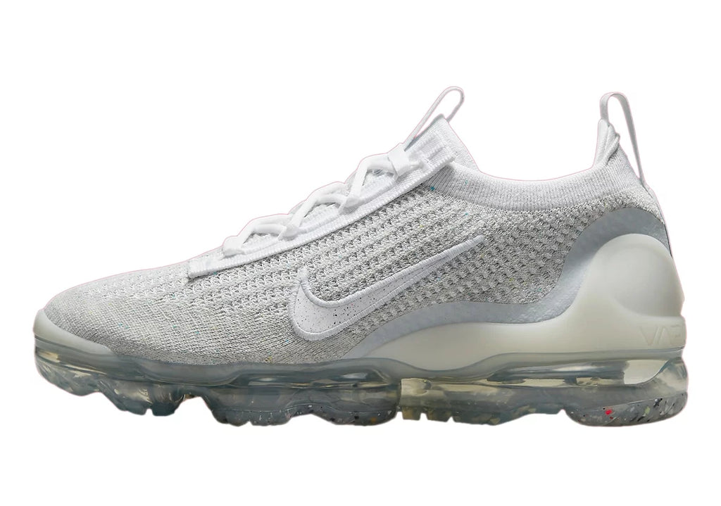 White Sneakers P2740
