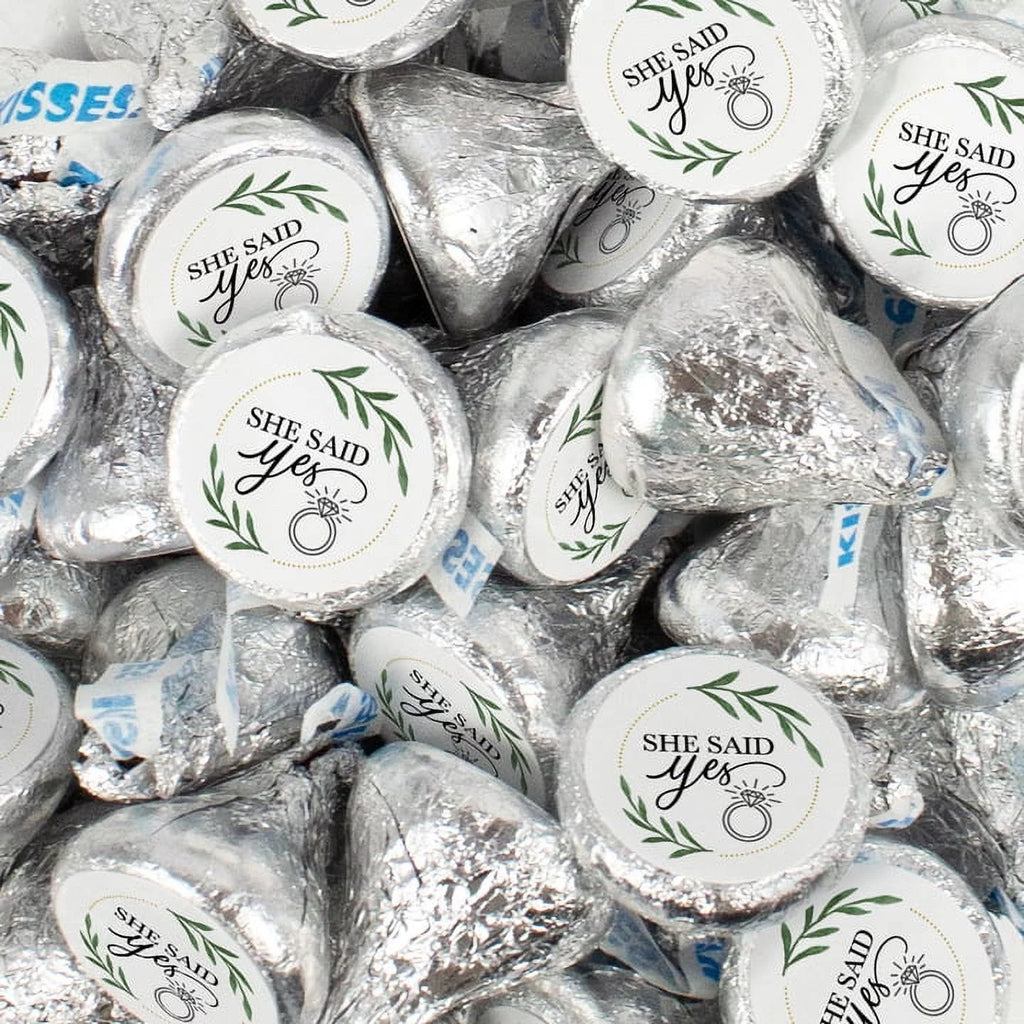 300 Pcs Milk Chocolate Kisses Party Favors (3 lb) M9160