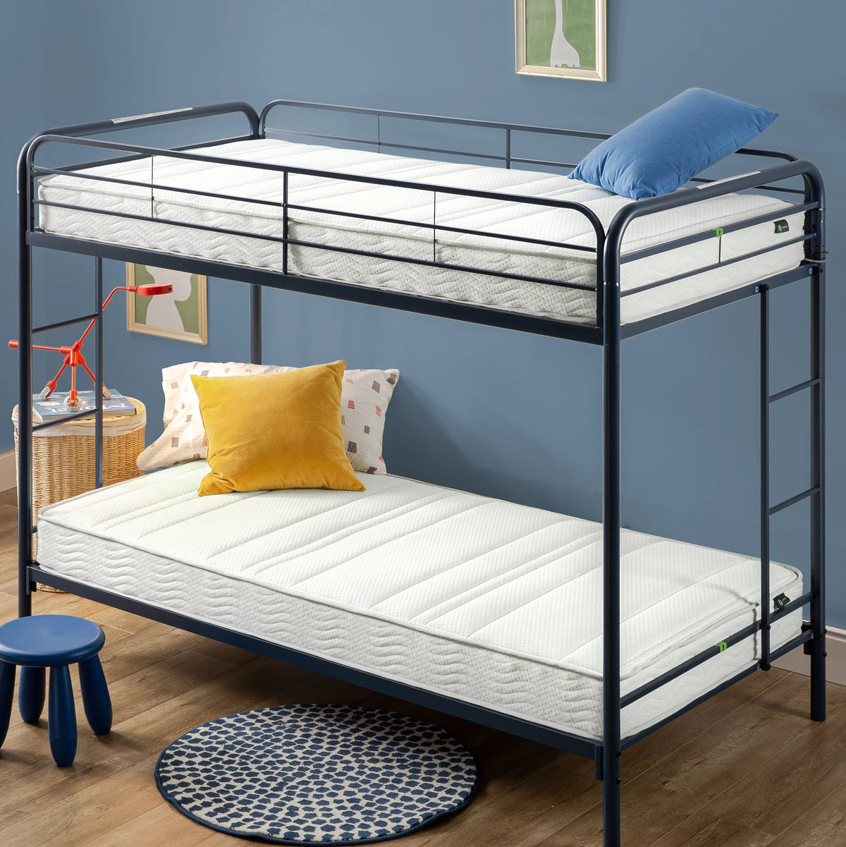 6" Foam and Spring Twin Mattress 2 Piece Set D41110