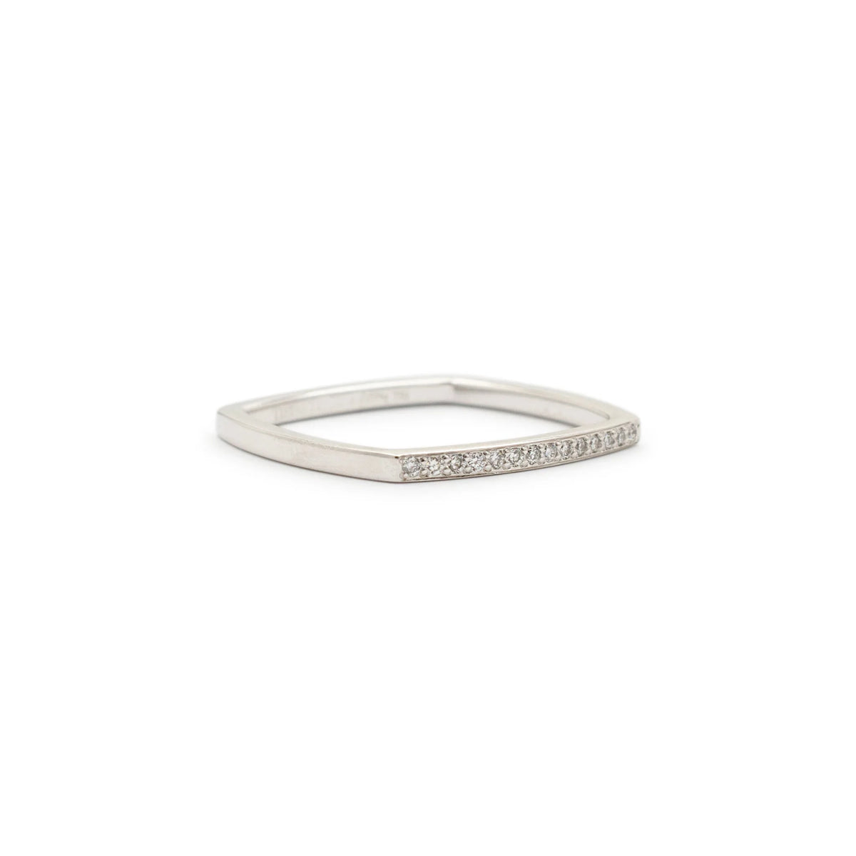 18K White Gold Diamond Wedding Band P846621